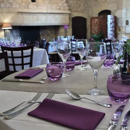 Hotel Restaurant La Hoirie 3*