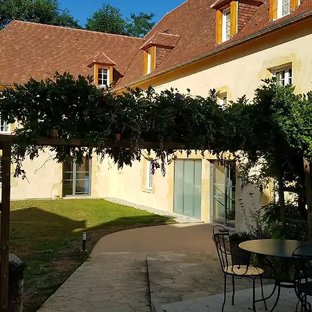 Hotel Restaurant La Hoirie 3*
